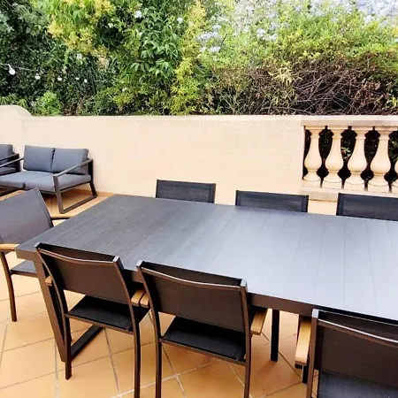 Modern House With Pool - In * Sainte-Maxime